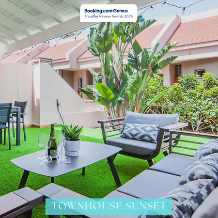 Townhouse Sunset - Pool Area, Chill Out Terrace And Bbq * プエルト・デ・サンティアゴ